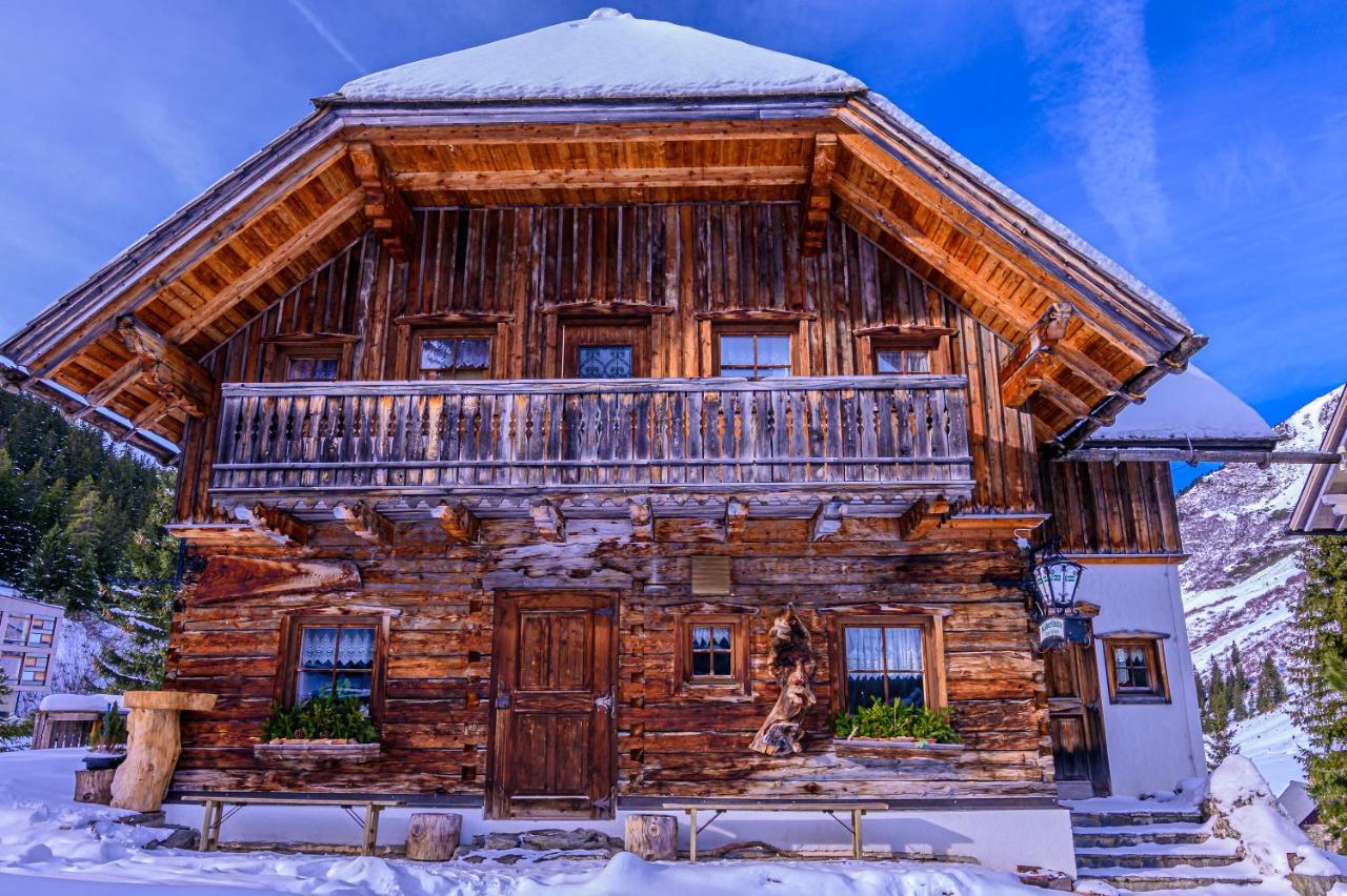 Familien Und Jugendhotel Gstemmerblick Planneralm Luaran gambar